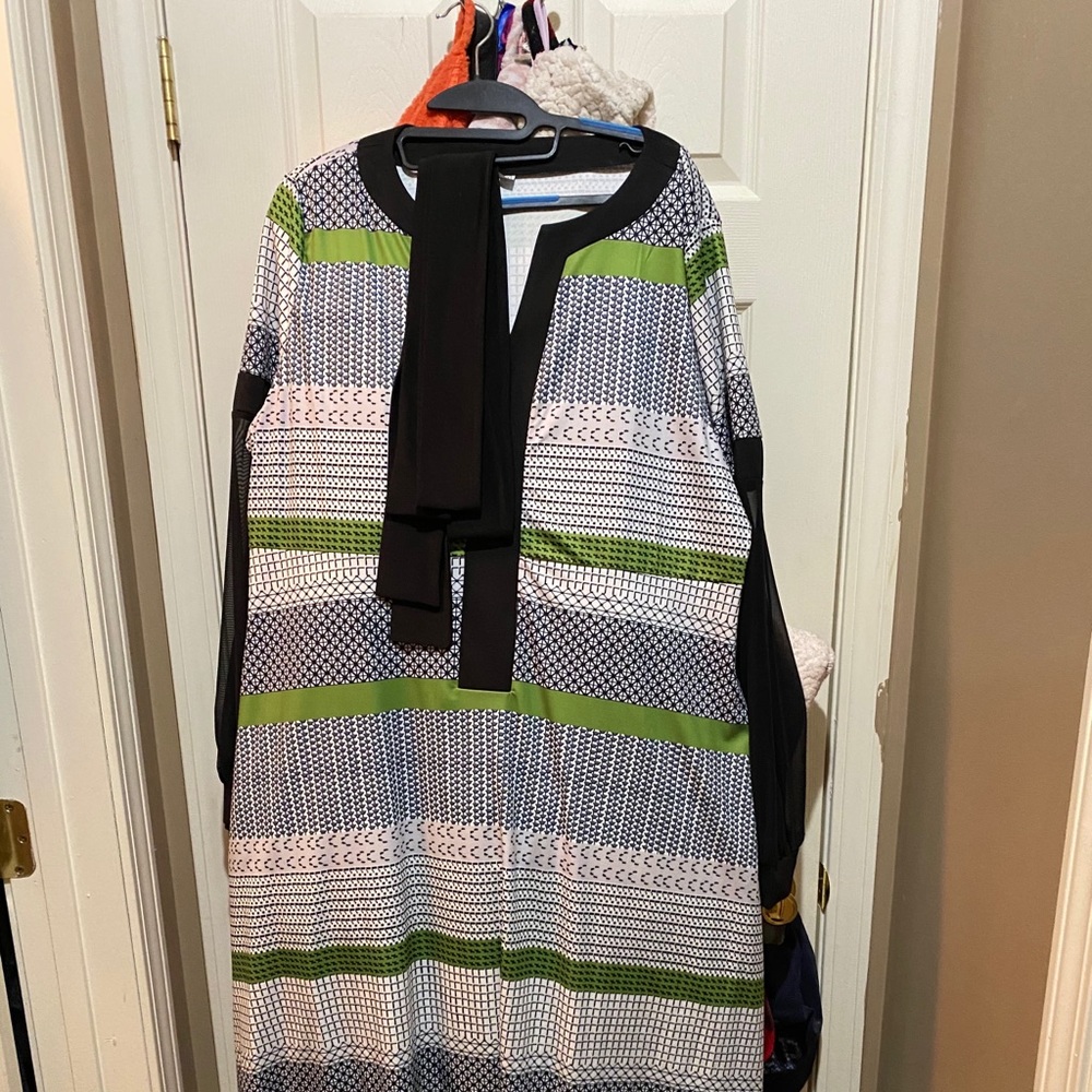Striped dress green black and white